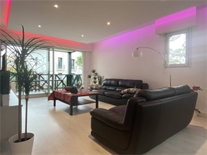 appartement à la location -   64100  BAYONNE, surface 95 m2 location appartement - APR672826